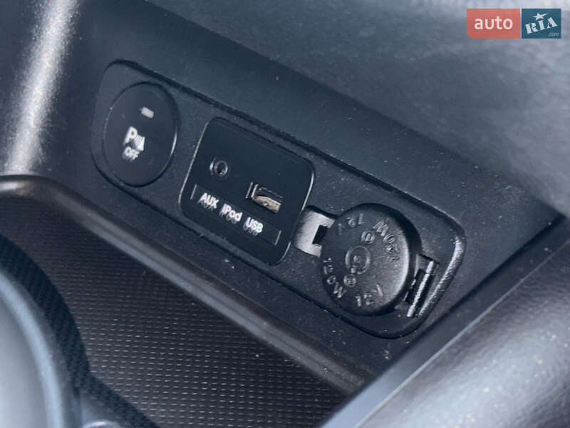 Позашляховик / Кросовер Kia Sportage 2014 в Рівному фото 58 Позашляховик / Кросовер Kia Sportage 2014 в Рівному