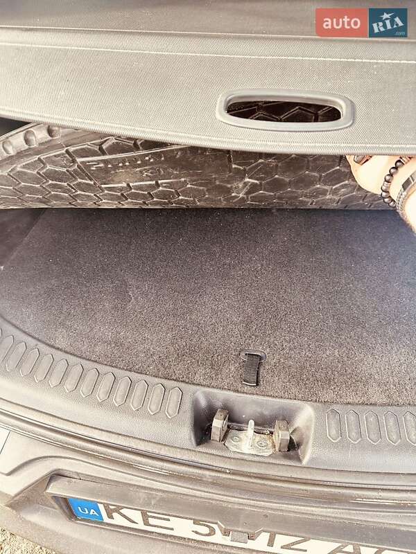 Внедорожник / Кроссовер Kia Sportage 2013 в Никополе