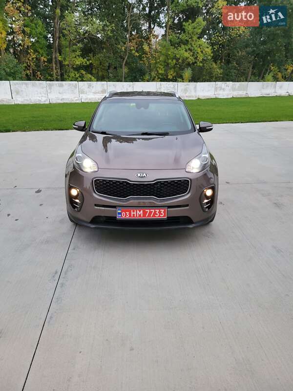 Позашляховик / Кросовер Kia Sportage 2016 в Луцьку