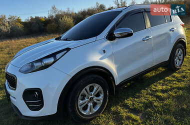 Позашляховик / Кросовер Kia Sportage 2017 в Кам'янець-Подільському