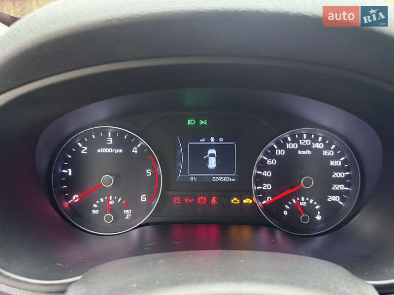 Позашляховик / Кросовер Kia Sportage 2016 в Харкові