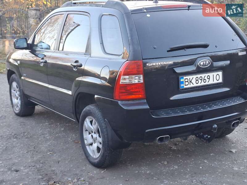 Внедорожник / Кроссовер Kia Sportage 2006 в Ровно