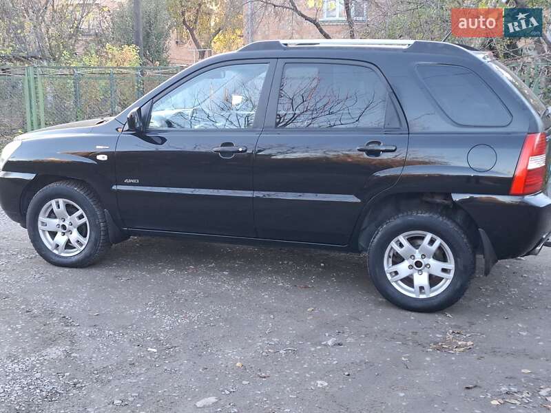 Внедорожник / Кроссовер Kia Sportage 2006 в Ровно