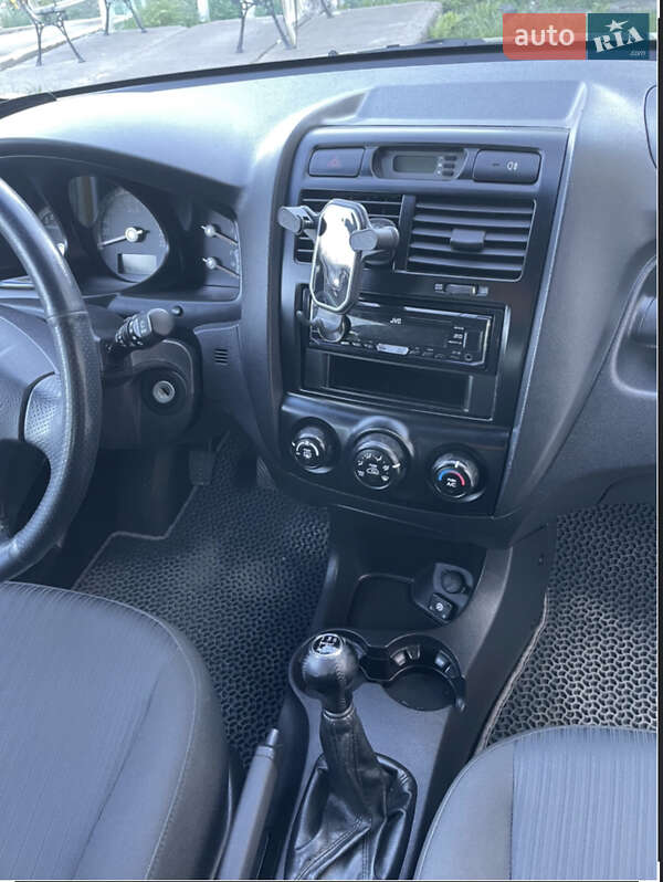 Внедорожник / Кроссовер Kia Sportage 2007 в Тернополе