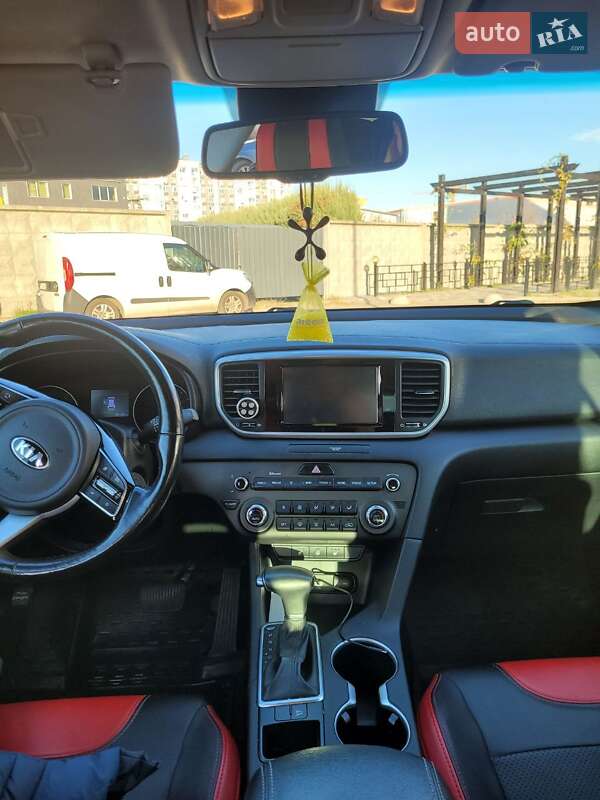 Внедорожник / Кроссовер Kia Sportage 2019 в Крюковщине