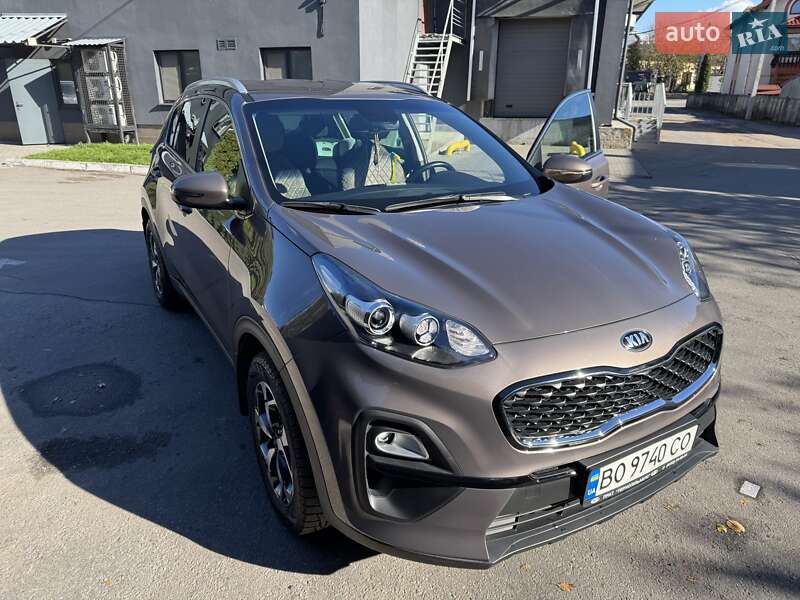 Позашляховик / Кросовер Kia Sportage 2020 в Тернополі фото 13 Позашляховик / Кросовер Kia Sportage 2020 в Тернополі