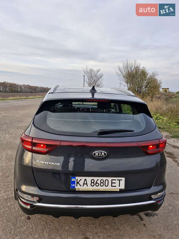 Внедорожник / Кроссовер Kia Sportage 2021 в Мотовиловке