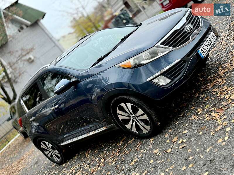 Позашляховик / Кросовер Kia Sportage 2013 в Харкові