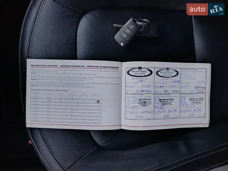 Позашляховик / Кросовер Kia Sportage 2011 в Чернівцях документ