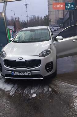 Внедорожник / Кроссовер Kia Sportage 2016 в Кривом Роге