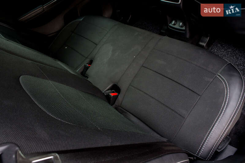 Внедорожник / Кроссовер Kia Sportage 2018 в Львове