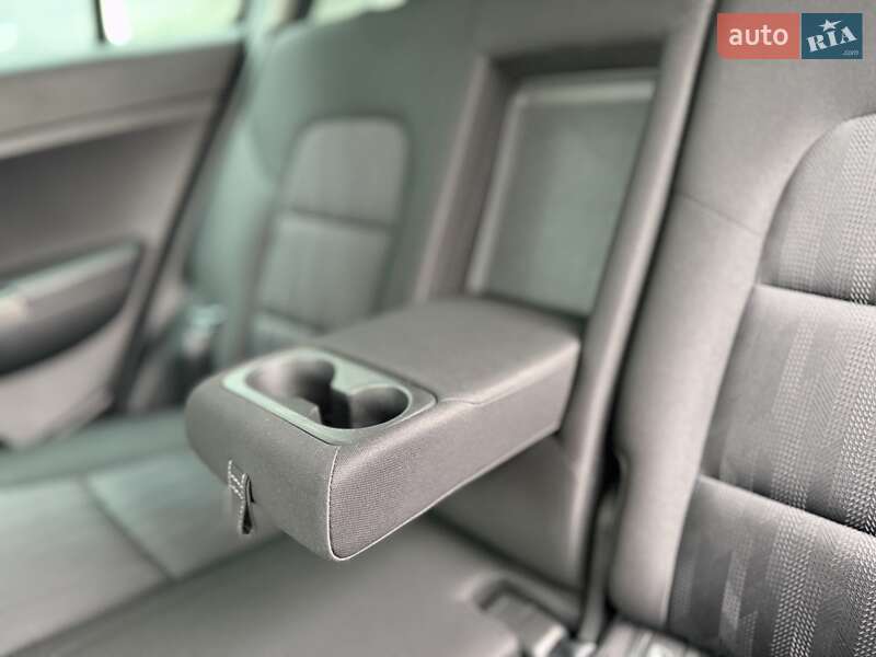 Внедорожник / Кроссовер Kia Sportage 2018 в Киеве