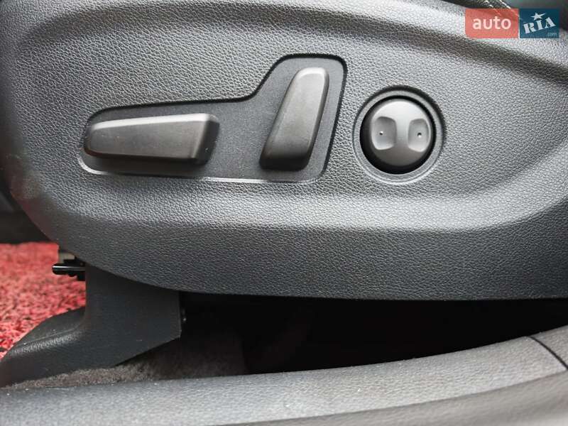 Внедорожник / Кроссовер Kia Sportage 2015 в Могилев-Подольске