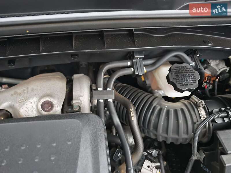 Внедорожник / Кроссовер Kia Sportage 2015 в Могилев-Подольске