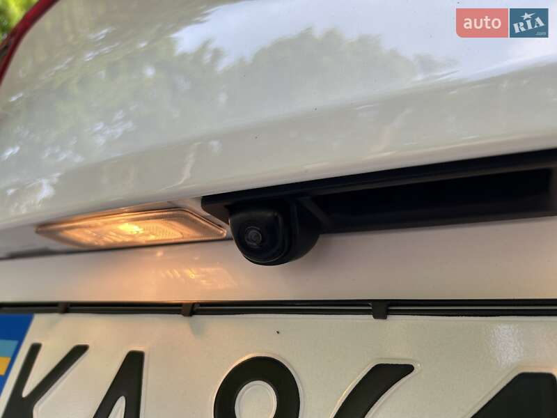 Внедорожник / Кроссовер Kia Sportage 2019 в Львове