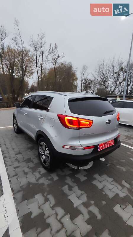 Внедорожник / Кроссовер Kia Sportage 2015 в Киеве