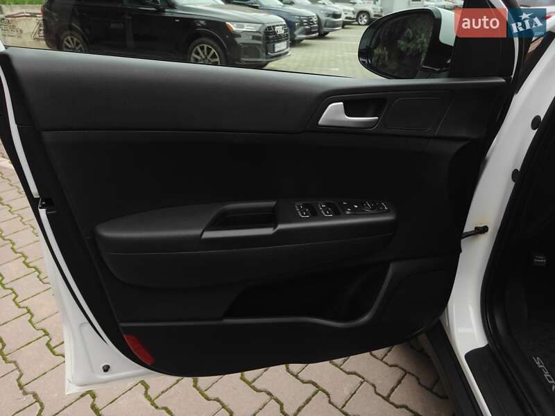 Внедорожник / Кроссовер Kia Sportage 2020 в Одессе фото 29 Внедорожник / Кроссовер Kia Sportage 2020 в Одессе