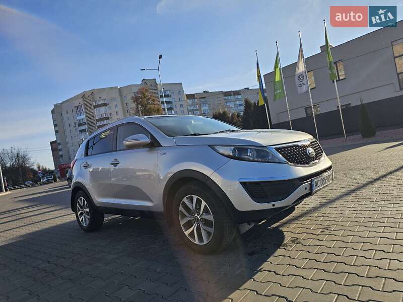 Позашляховик / Кросовер Kia Sportage 2014 в Луцьку