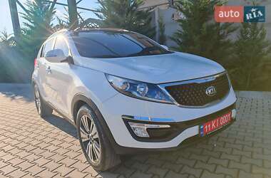 Внедорожник / Кроссовер Kia Sportage 2013 в Могилев-Подольске