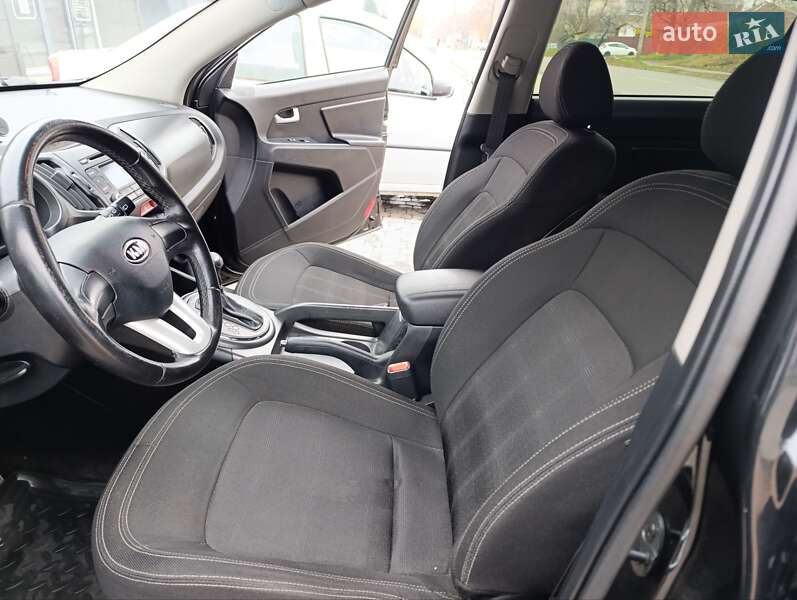 Позашляховик / Кросовер Kia Sportage 2011 в Кам'янець-Подільському фото 19 Позашляховик / Кросовер Kia Sportage 2011 в Кам'янець-Подільському
