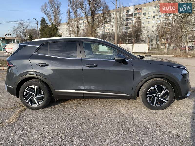 Позашляховик / Кросовер Kia Sportage 2022 в Запоріжжі
