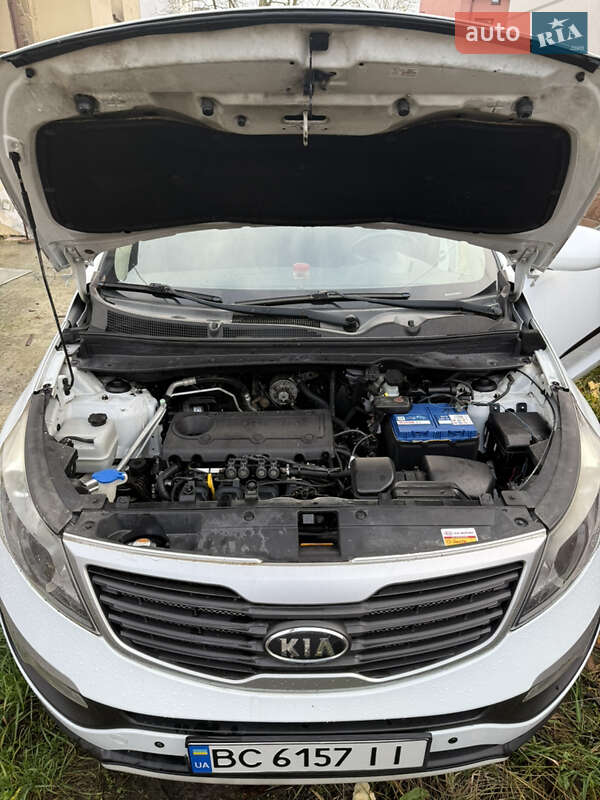 Внедорожник / Кроссовер Kia Sportage 2011 в Львове