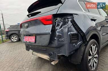 Внедорожник / Кроссовер Kia Sportage 2016 в Луцке