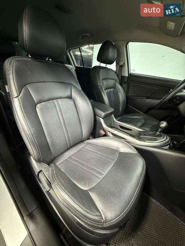 Позашляховик / Кросовер Kia Sportage 2013 в Одесі