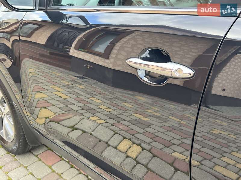 Позашляховик / Кросовер Kia Sportage 2014 в Івано-Франківську