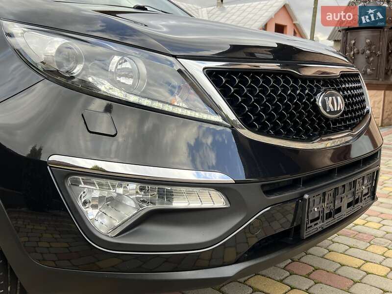 Позашляховик / Кросовер Kia Sportage 2014 в Івано-Франківську