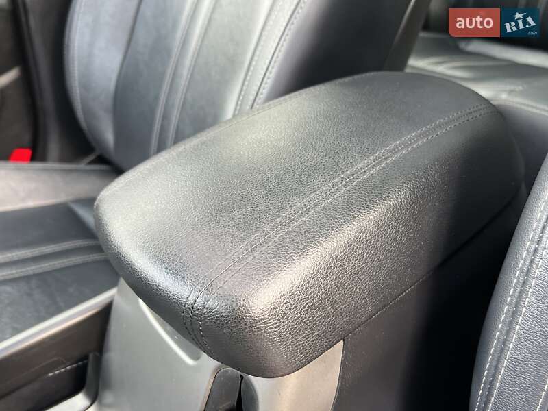 Позашляховик / Кросовер Kia Sportage 2014 в Івано-Франківську