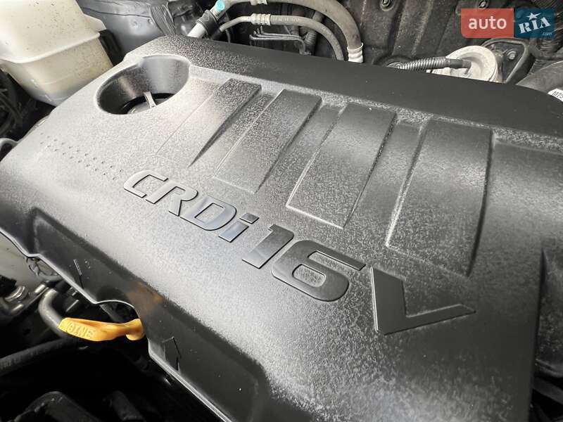 Позашляховик / Кросовер Kia Sportage 2014 в Івано-Франківську