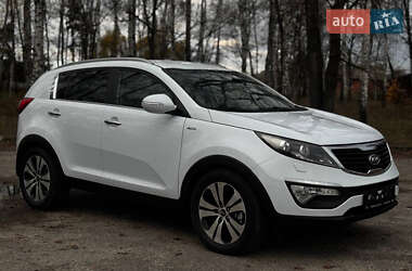 Внедорожник / Кроссовер Kia Sportage 2012 в Ахтырке