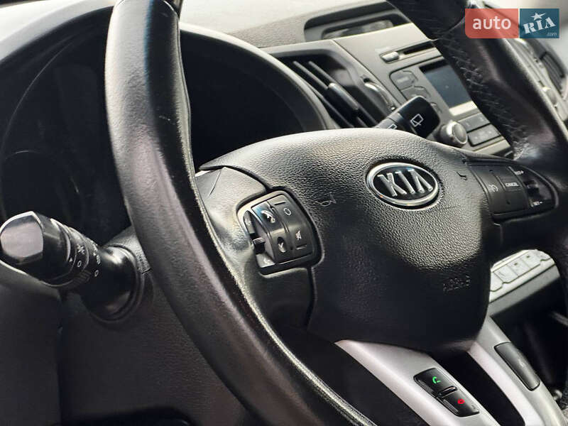 Внедорожник / Кроссовер Kia Sportage 2012 в Ахтырке фото 34 Внедорожник / Кроссовер Kia Sportage 2012 в Ахтырке