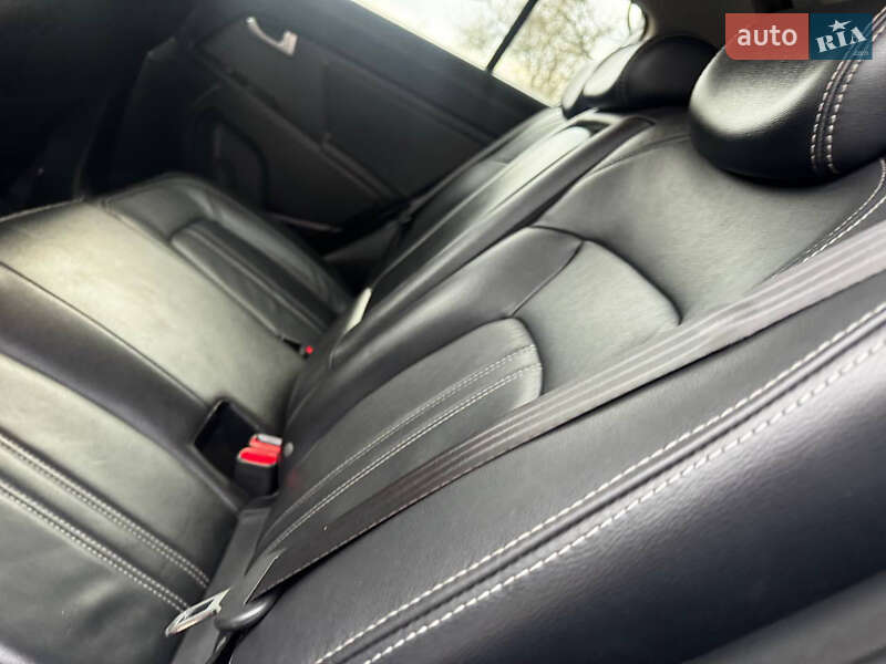 Внедорожник / Кроссовер Kia Sportage 2012 в Ахтырке фото 40 Внедорожник / Кроссовер Kia Sportage 2012 в Ахтырке