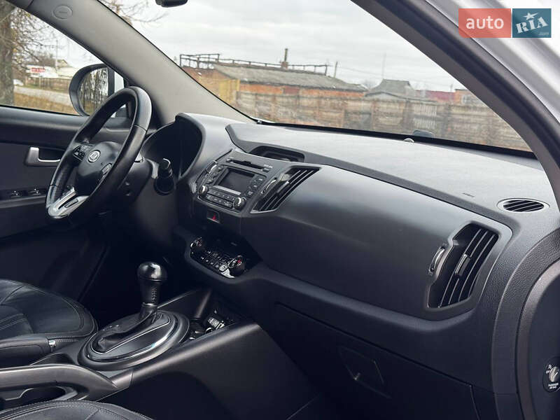 Внедорожник / Кроссовер Kia Sportage 2012 в Ахтырке фото 50 Внедорожник / Кроссовер Kia Sportage 2012 в Ахтырке
