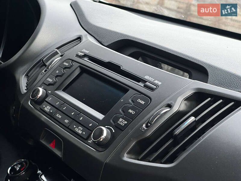 Внедорожник / Кроссовер Kia Sportage 2012 в Ахтырке фото 57 Внедорожник / Кроссовер Kia Sportage 2012 в Ахтырке