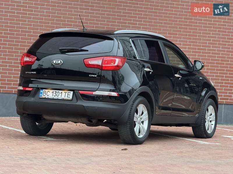Внедорожник / Кроссовер Kia Sportage 2012 в Одессе