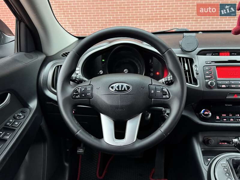 Внедорожник / Кроссовер Kia Sportage 2012 в Одессе