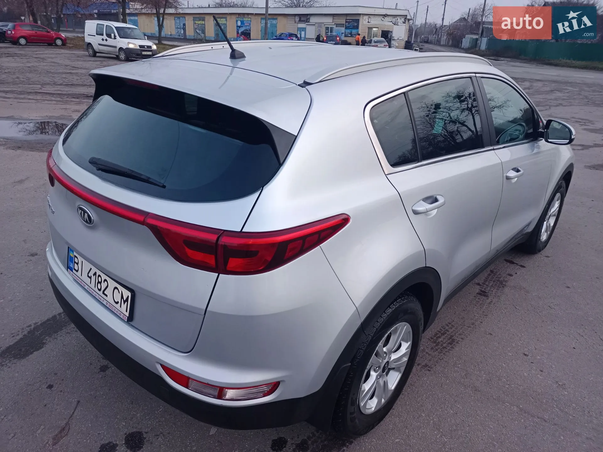 Kia Sportage 2017 VIN U5YPG814AHL409383 фото оголошення 13 з 54