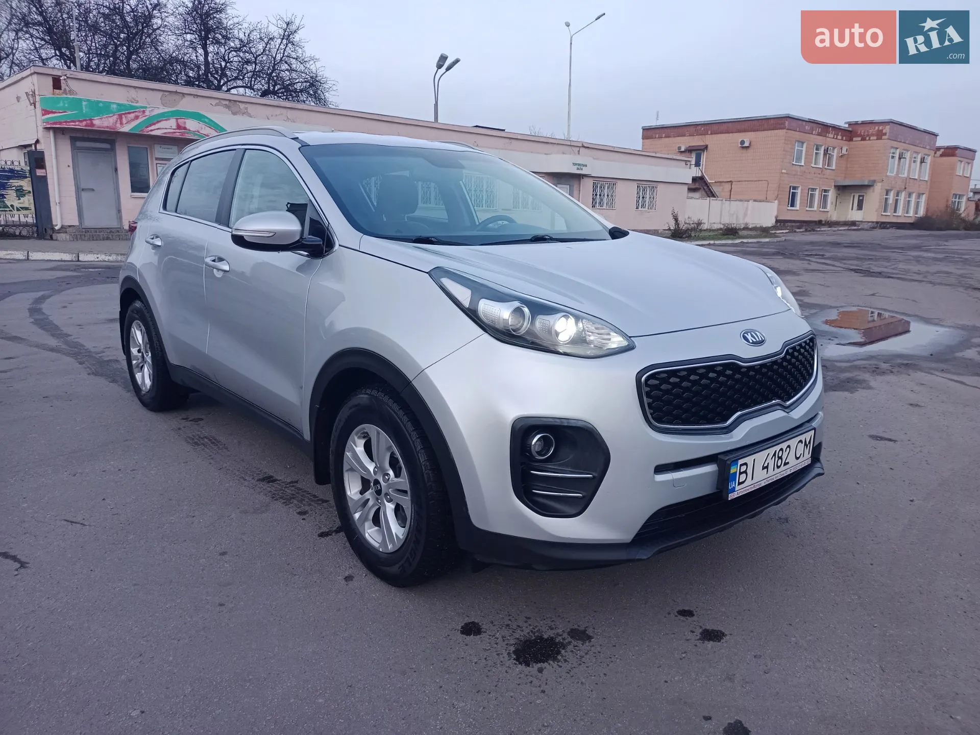 Kia Sportage 2017 VIN U5YPG814AHL409383 фото оголошення 18 з 54