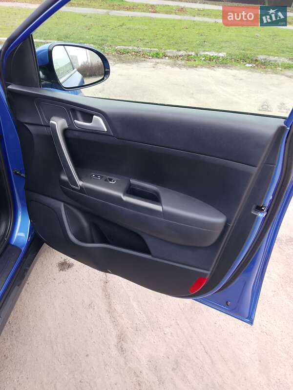 Внедорожник / Кроссовер Kia Sportage 2020 в Верхнеднепровске