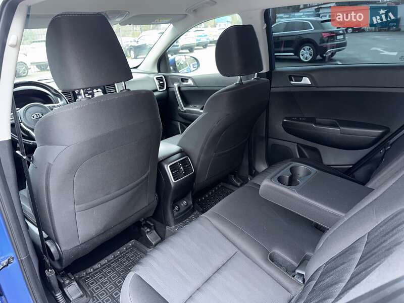 Внедорожник / Кроссовер Kia Sportage 2021 в Киеве