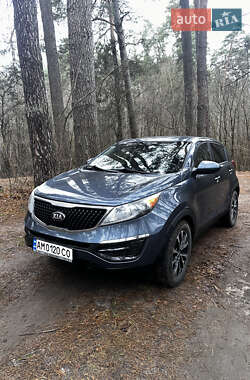 Внедорожник / Кроссовер Kia Sportage 2016 в Коростышеве