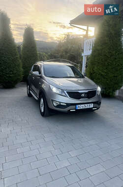 Внедорожник / Кроссовер Kia Sportage 2012 в Мукачево