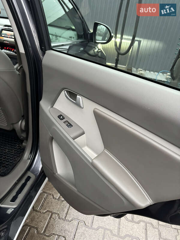 Позашляховик / Кросовер Kia Sportage 2012 в Шептицькому