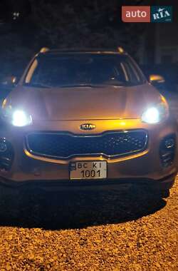 Позашляховик / Кросовер Kia Sportage 2016 в Львові