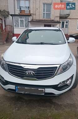 Внедорожник / Кроссовер Kia Sportage 2012 в Изяславе