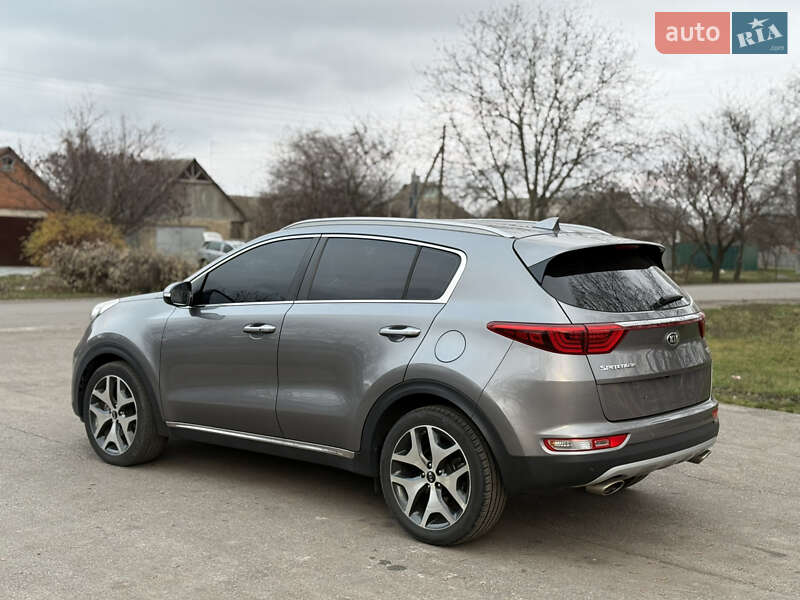 Внедорожник / Кроссовер Kia Sportage 2017 в Краснограде фото 6 Внедорожник / Кроссовер Kia Sportage 2017 в Краснограде