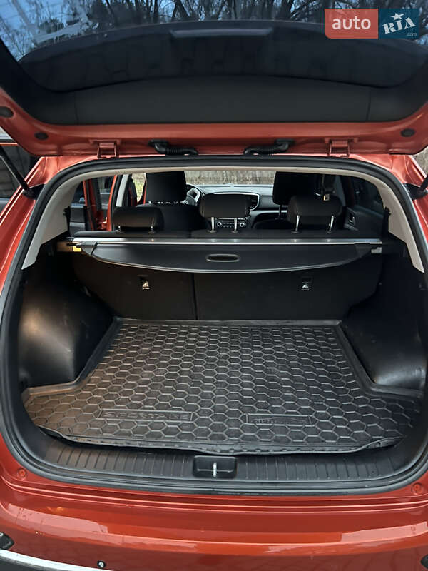 Внедорожник / Кроссовер Kia Sportage 2019 в Киеве